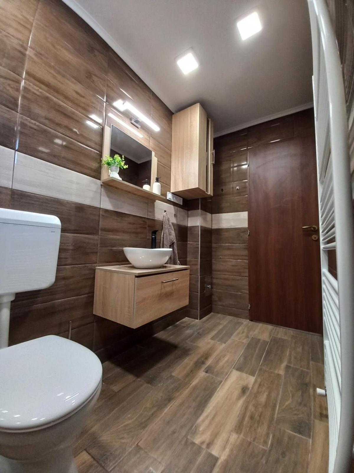 Oazis Apartman Sárospatak Exterior foto